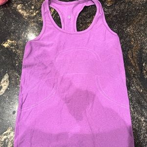 Lululemon tank